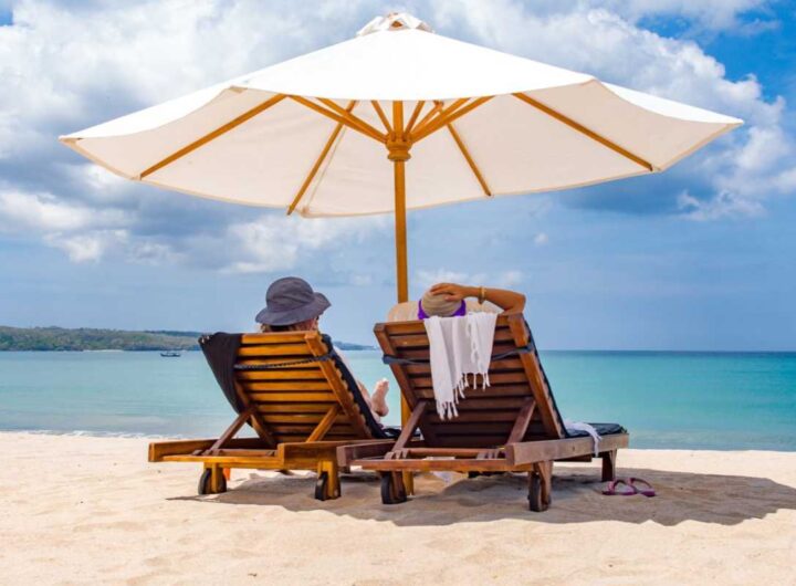 persone in spiaggia