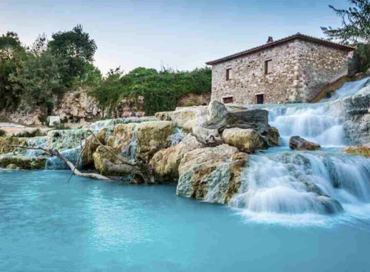 Immagina di immergerti nelle acque fredde, circondato da montagne o immerso nella bellezza di piccole baie isolate