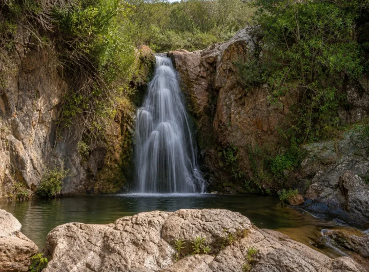 Pego do Inferno: la cascata nascosta dell'Algarve tra leggende e natura selvaggia