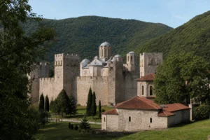 Monastero di Manasija: affreschi straordinari e storia serba tra i boschi della Valle del Resava